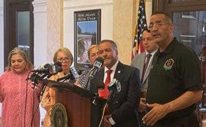 Enviarán ayudas damnificados RD y PR
