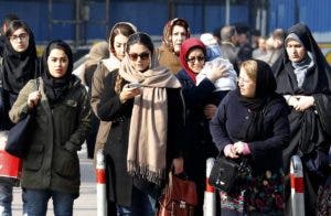 La mujer, a merced del hombre en Irán