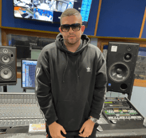 Mauro Bertran revela cómo es trabajar en su estudio de grabación