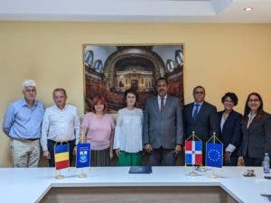 Estudiantes UFHEC podrán formarse en Rumanía