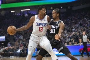 Paul George anota 40 y Clippers ganan a Kings
