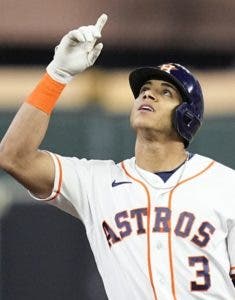 Jeremy Peña vive su sueño y el de los Astros
