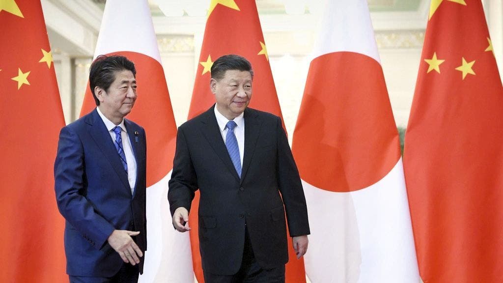 Japón busca relación “constructiva y estable” con China tras reelección de Xi