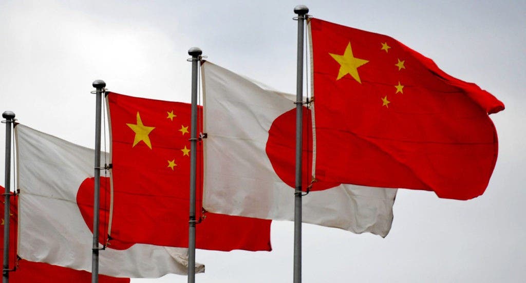 Japón busca relación constructiva y estable con China tras reelección de Xi