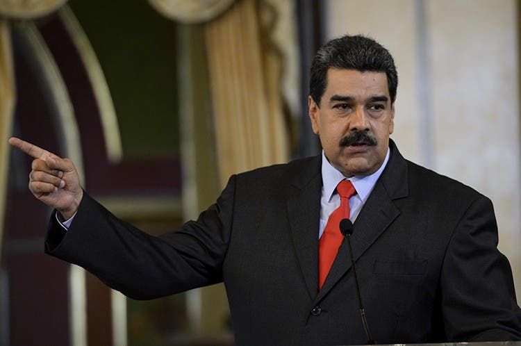 Nicolás Maduro saca las garras