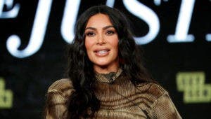 Multa millonaria contra Kim Kardashian por anunciar ilegalmente criptomonedas