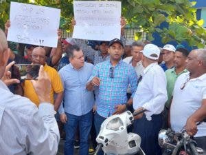 Parceleros de La Vega denuncian deterioro canales de riego