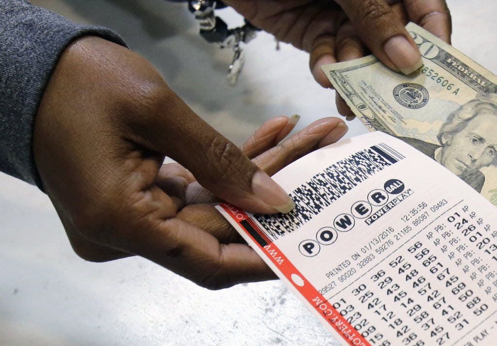 La lotería Powerball acumula 800 millones de dólares
