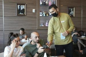La inflación golpea dos veces a los migrantes