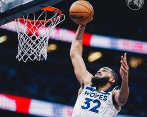 Edwards y Towns lideran a los Wolves