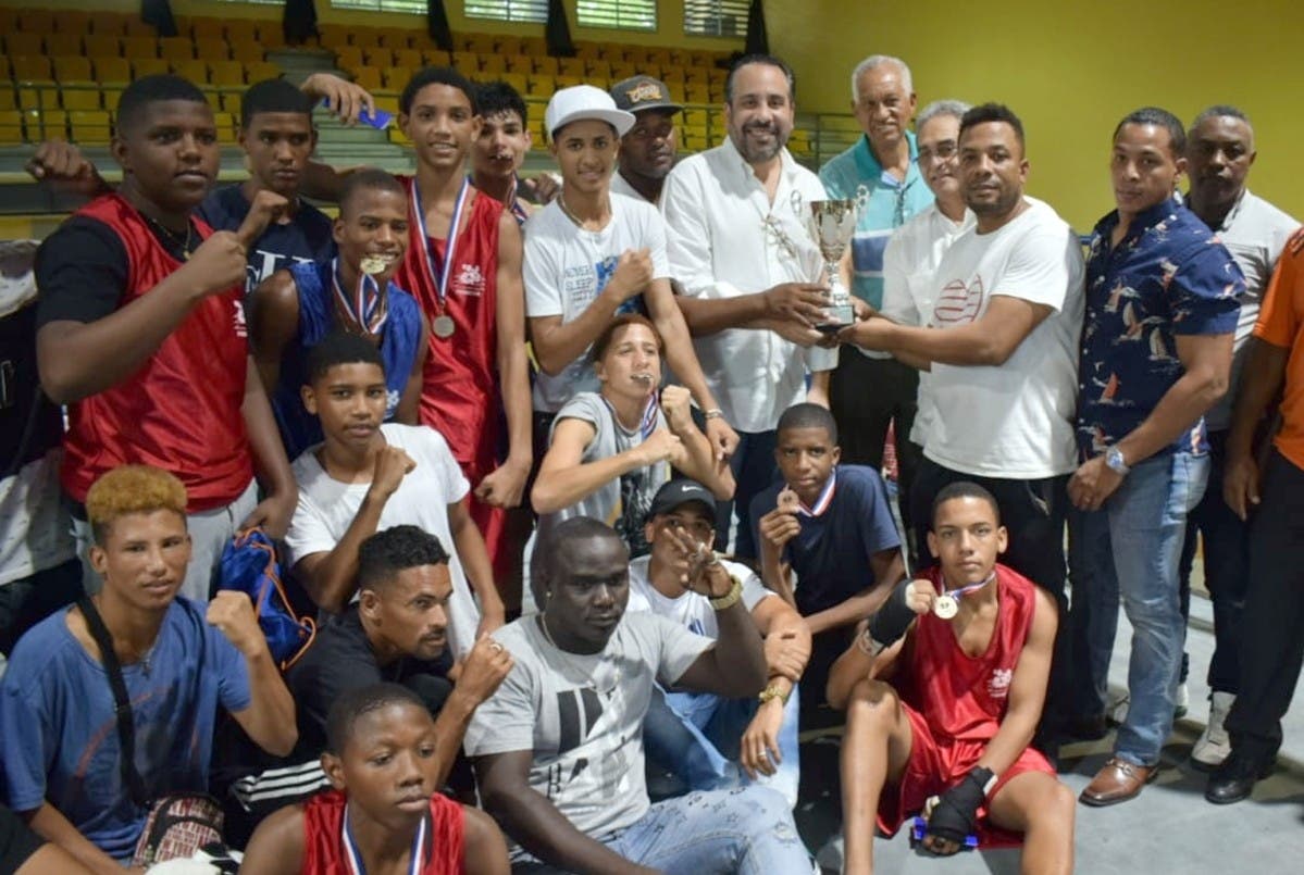 El Distrito campeón torneo boxeo escolar