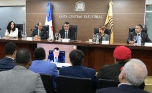 JCE se desliga de afiliación partidos