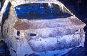 Hallan quemado vehículo robado empleado PGR