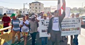 Campesinos Seibo llegan al Palacio