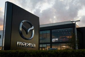 Mazda Motor anuncia venta de negocios en Rusia