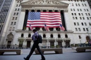 Tasa de desempleo en EEUU sube al 3,7 % en octubre