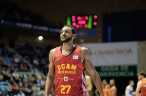 Sadiel Rojas se queda en Murcia con molestias y no jugará con RD