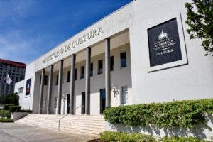 Ministerio Cultura aclara versión de medio anglosajón sobre alquiler local en NY
