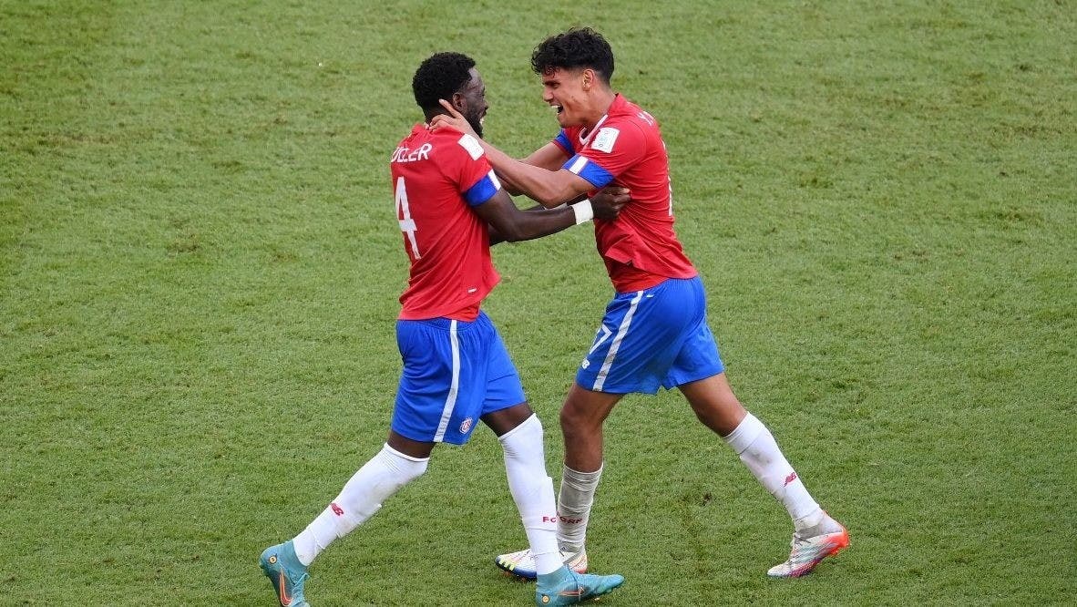 Costa Rica vence a Japón y sigue con vida en el Mundial Qatar