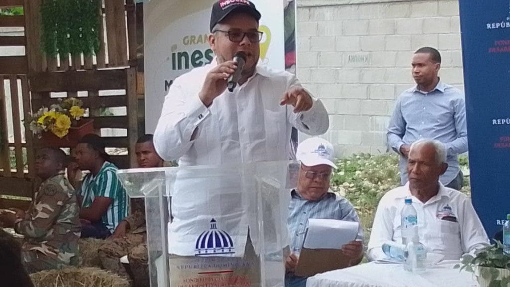 Ember Heredia, director del Comité Permanente de la feria del café en Polo