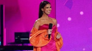 Roselyn Sánchez: Los latinos necesitan unirse para avanzar en EEUU