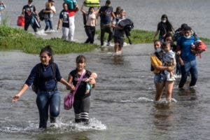 Banilejos continúan viajando a EEUU vía México