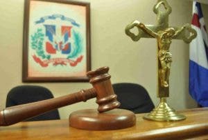 Imponen 15 años cárcel a hombre trató matar a dos