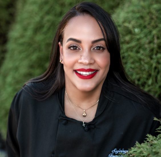 Chef dominicana lleva sus sabores y colores a EEUU