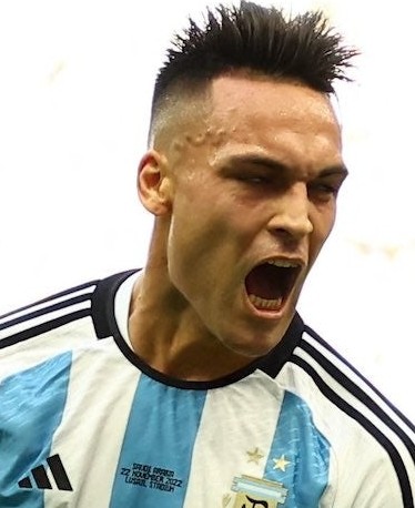 Lautaro Martínez relegado a banca de Argentina