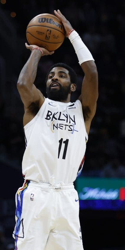 Irving y Durant lideran triunfo Nets ante Cavaliers