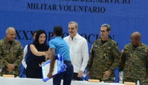 Servicio militar gradúa a 2,934 voluntarios