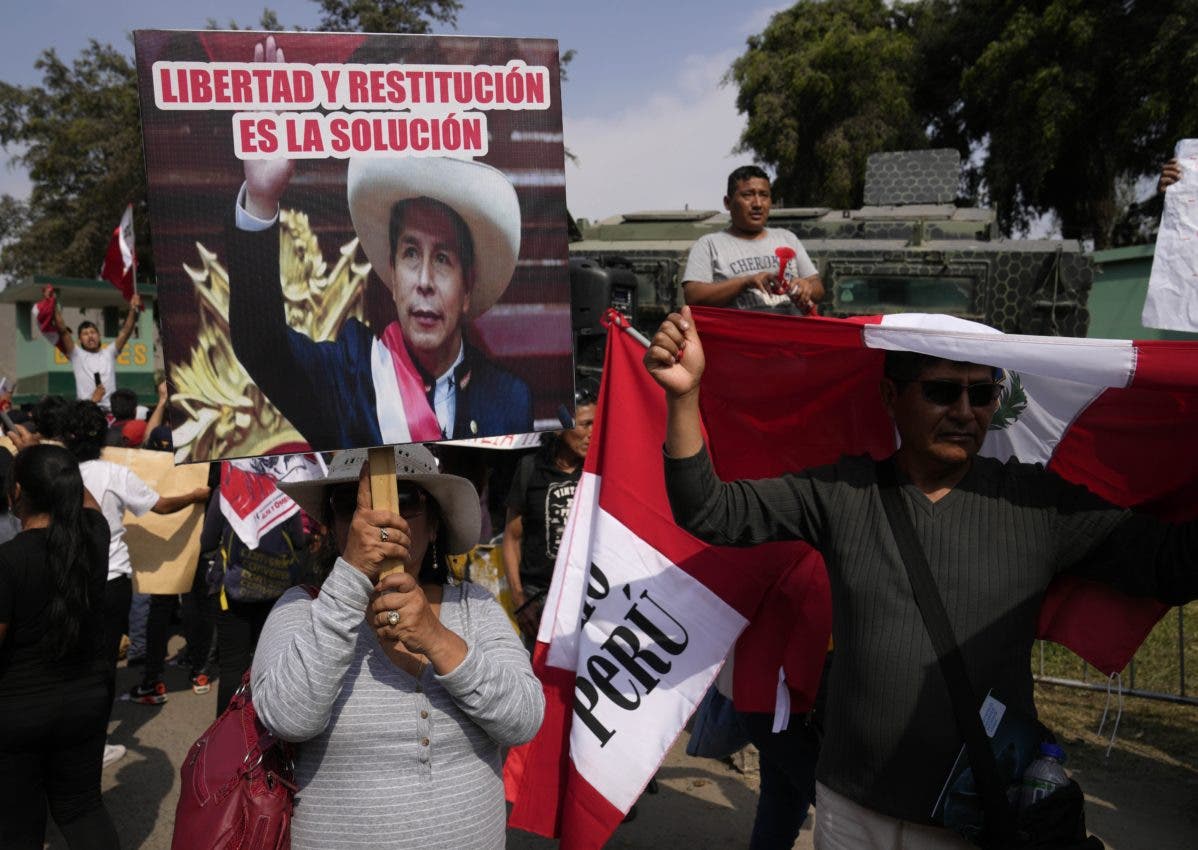 Continúan manifestaciones en todo Perú en primer día de estado de emergencia