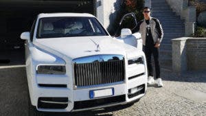 Un Rolls-Royce para aliviar las penas de Cristiano