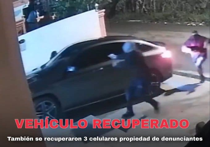 La yipeta Mercedes Benz robada a la pareja de esposos en Puerto Plata