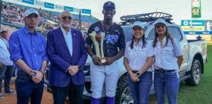 Santo Domingo Motors premia Jugador Más Valioso