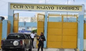 Presos se amotinan en Najayo