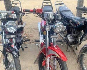 PN recupera vehículo y motocicletas en Barahona