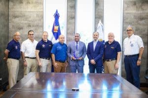 Aeroclubes reconocen avances del sector aviación privada