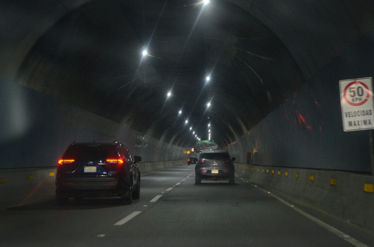 Reabren tránsito por el túnel de la UASD