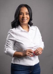 Josefina Rodríguez oficializa aspiración diputada Ultramar