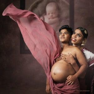 Embarazo viral de pareja transgénero en India se sobrepone al estigma