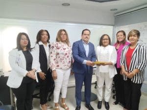 MSP sostiene reunión con psicólogos para fortalecer atención en la salud mental