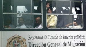 EE. UU. repatria hoy 163 exconvictos RD