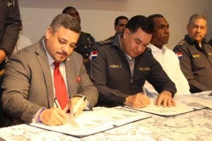 Policía RD y Policía NY firman acuerdo colaborativo