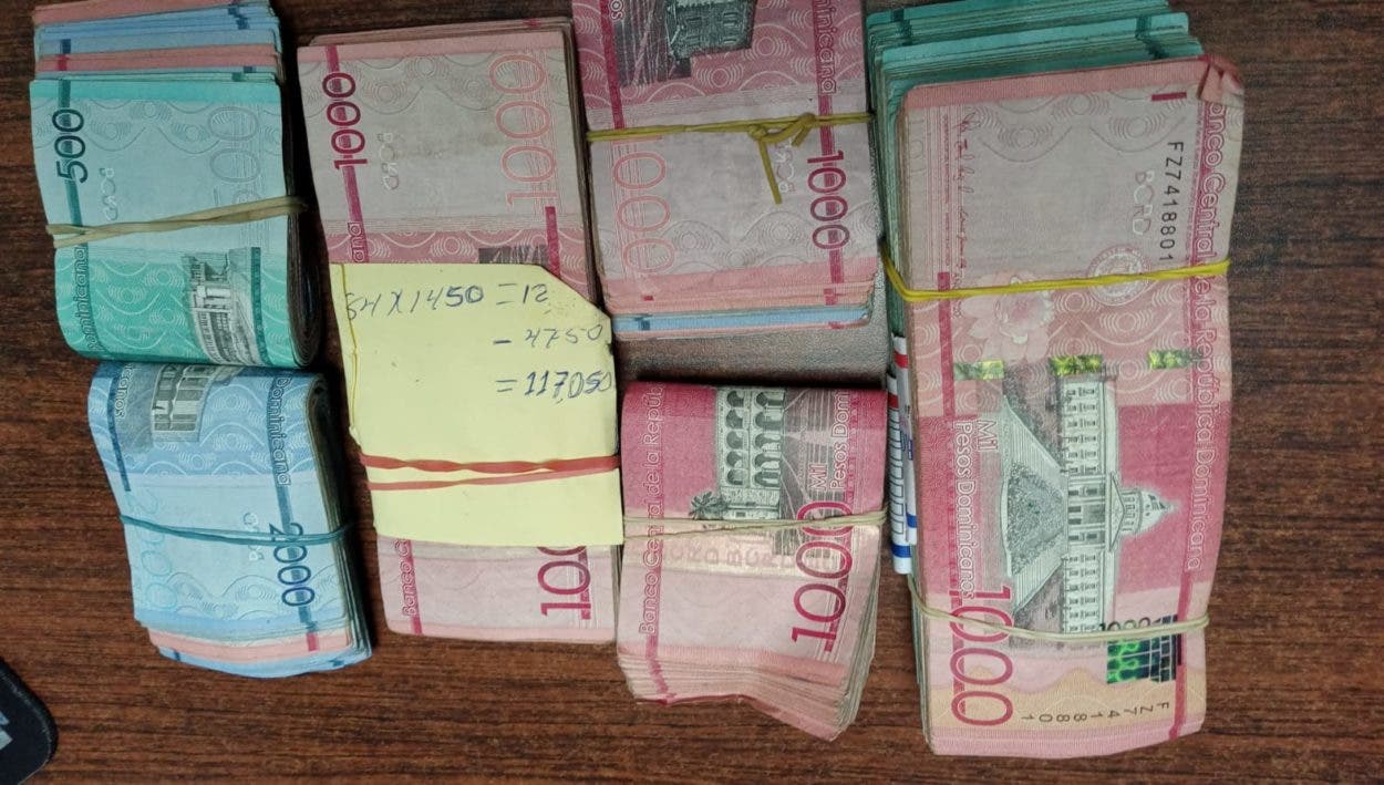 La Policía apresa haitiano robó 550 mil pesos