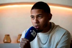 Myke Towers navega en su «aventura musical más personal»