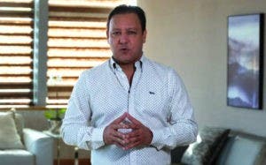 Abel Martínez contempla proyecto de ley para eliminar anticipo
