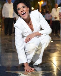 Una estrella para Francisca en el Paseo de la Fama en Azua