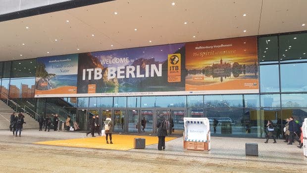 Bancos anuncian irán feria turismo Berlín