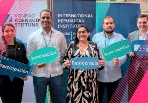 Ministro de la Juventud encabeza delegación RD en cumbre Costa Rica